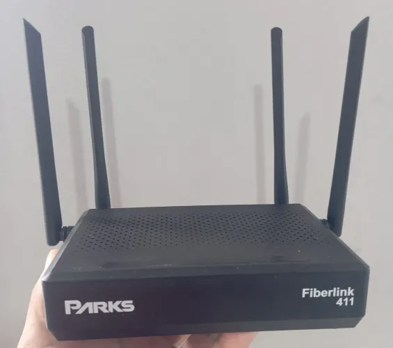 Duas ont Parks, uma 411. 4 antenas. A outra 501 2 antenas 