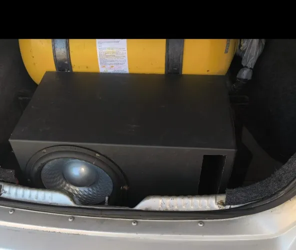 Vendo Sub Bravox uxp 12 polegadas 