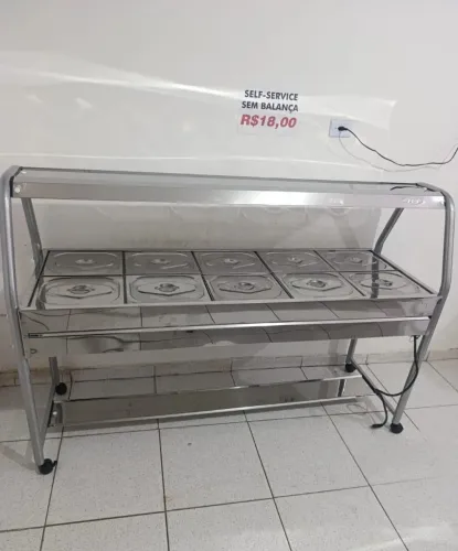 Buffet self service 10 cubas 