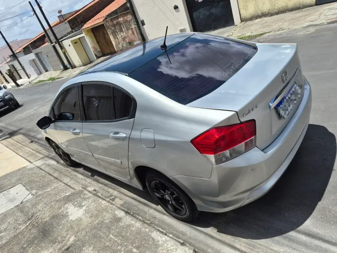 Honda City Sedan LX 1.5 Flex 16V 4P Aut. 2012