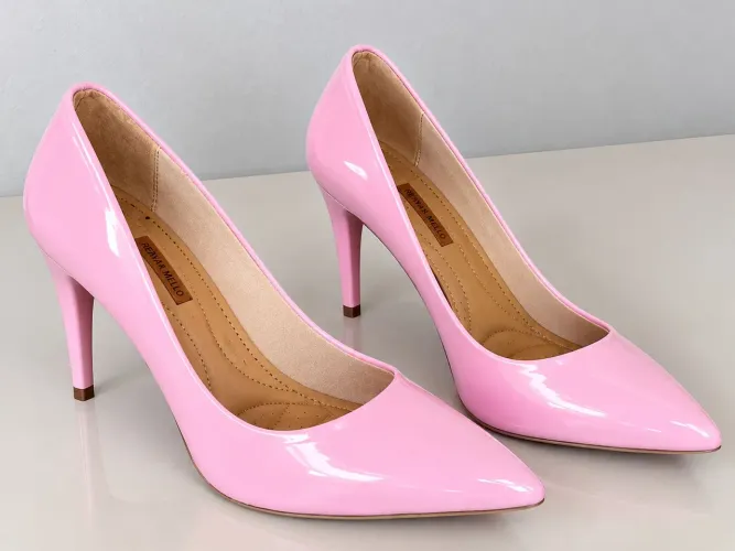 Scarpin Rosa , Renata Mello 