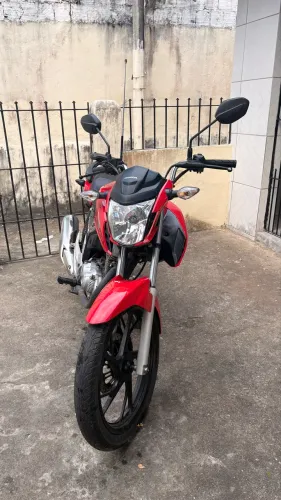 VENDO MOTO FAN 160 ÚNICA DONA