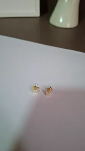 Brinco Trevo 4mm Banhado a Ouro 18K com Tarraxa Borboleta