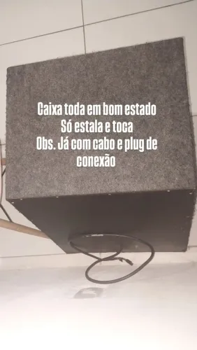 Alto falante com caixa 