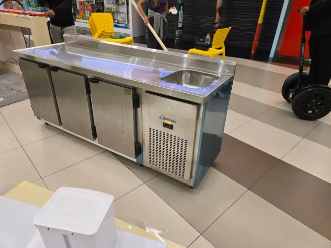 Balcão refrigerador com pia inox 2,00m kbsp-200dp kofisa