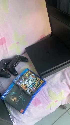 PLAYSTATION 4 SLIN 1TB!!!!