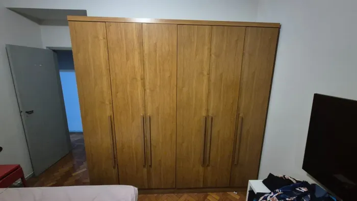 Armário guarda roupa  (4 meses uso) mdf grande