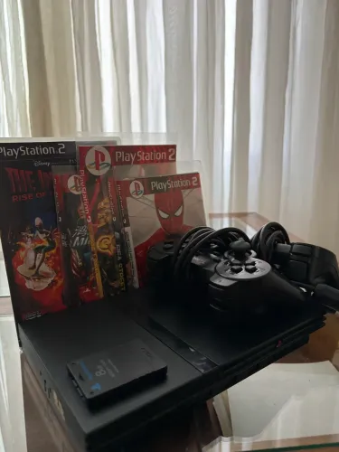 PlayStation 2 (PLAY 2)