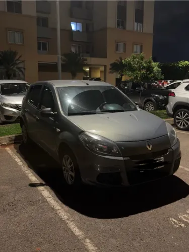 Renault Sandero Authentique Hi-flex 1.0 16V 5P 2014