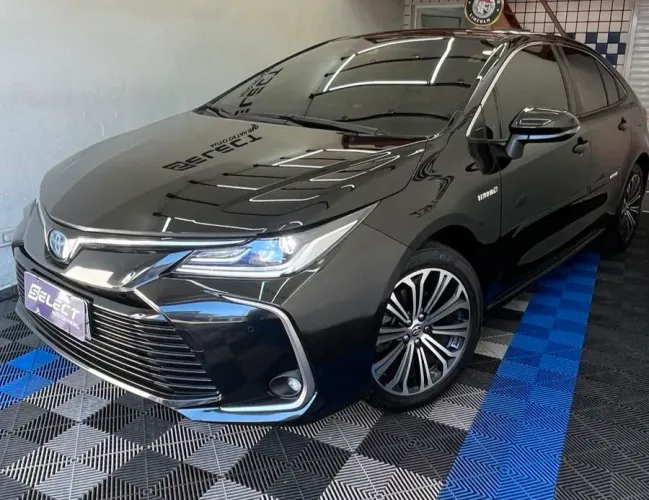 Toyota Corolla Altis Prem. Hybrid 1.8 Flex AUT 2023