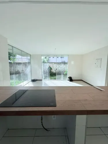 CASA PARA LOCAÇÃO CONDOMÍNIO MONTENEGRO BOULEVARD