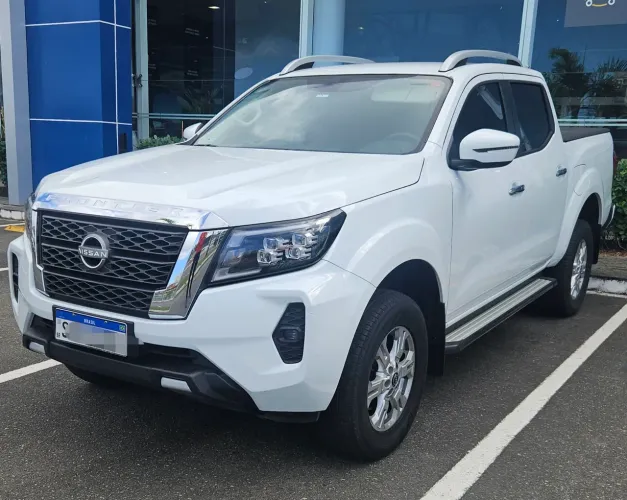 Nissan Frontier XE CD 4X4 2.3 Bi-TB Diesel Aut. 2025