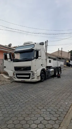 Volvo FH 420 impecável