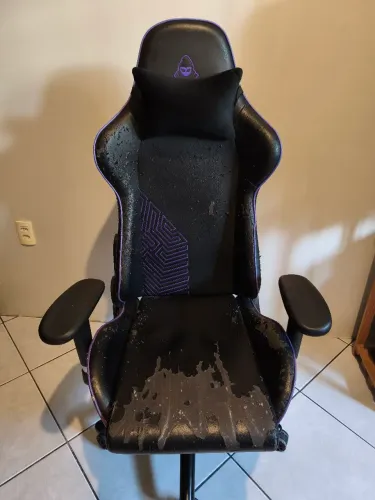 Cadeira gamer Mancer Tyr Preta e roxa