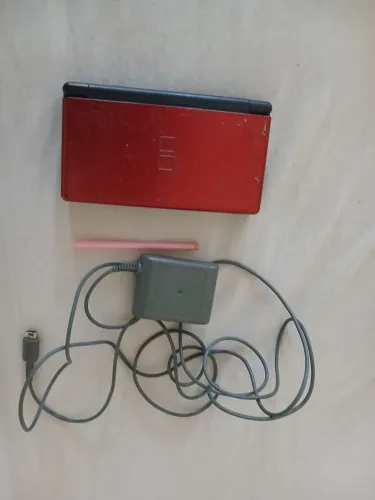 Nintendo Ds completo mas com mal contato tela