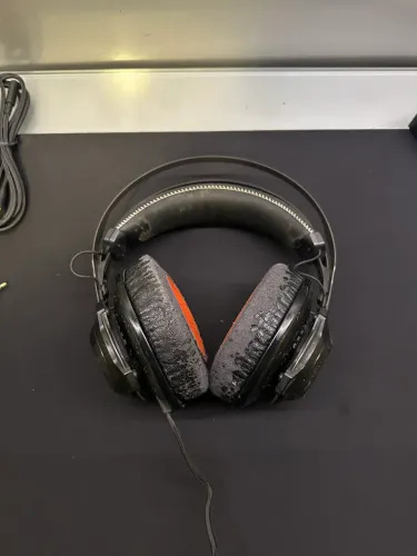Headset Hyper X Cloud Revolver S