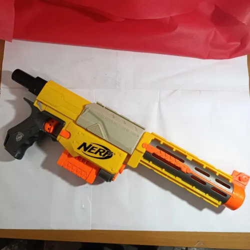NERF N-Strike Recon CS-6 Amarela da Hasbro