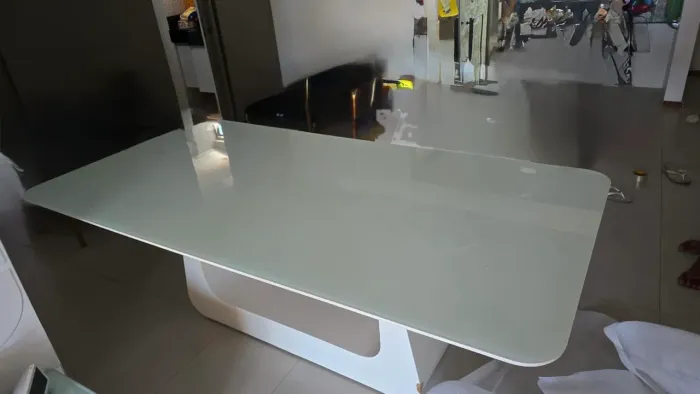 Mesa para 8 cadeiras