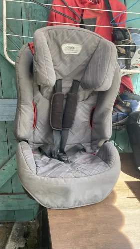 Cadeira criança de carro 