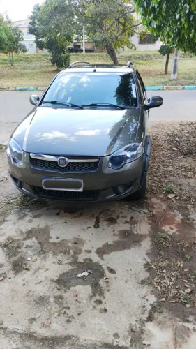 Fiat Palio Weekend Trekking 1.6 Flex 16V 5P 2014