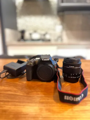Canon EOS Rebel Kit SL2 18-55mm