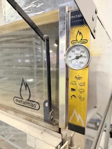 Forno Guilhotina ProGas 95x95 02 grades