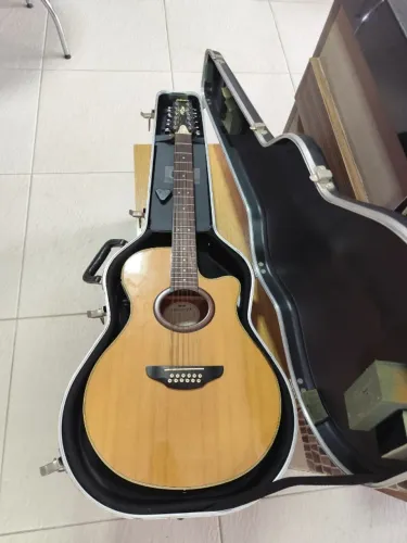 Violão 12 Cordas Yamaha APX-4-12A Eletroacústico + Case Rígido SKB - Somente venda!