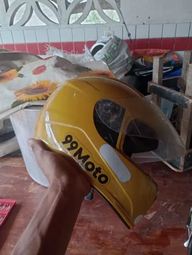 Capacete 99