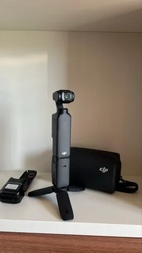Câmera Osmo Pocket 3 - Combo