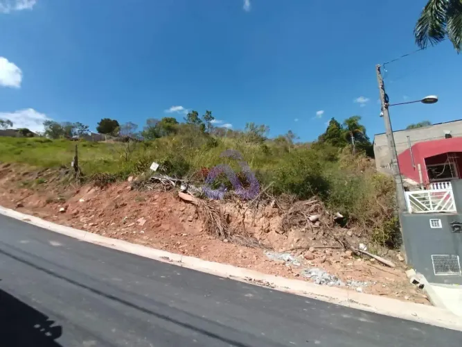 Terreno à venda, Belvedere do Lago, Serra Negra - TE0014.