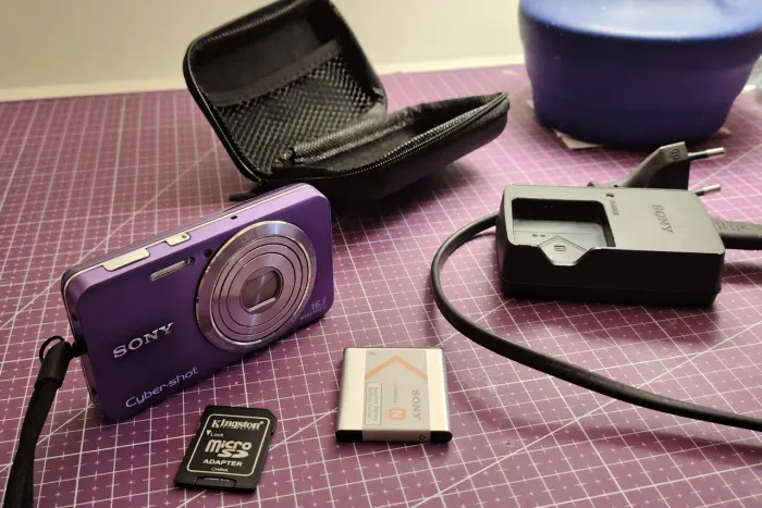 Sony Cyber Shot ® 16.1 megapixels lilás 