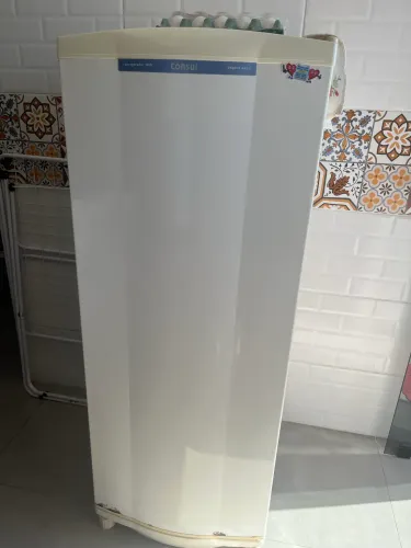 Geladeira cônsul 