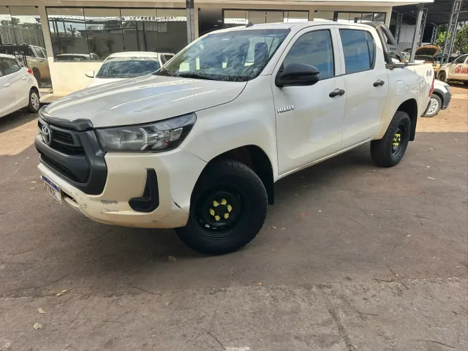 Toyota Hilux CD 4X4 2.8 Diesel Mec. 2022