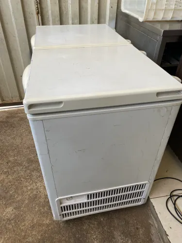 Freezer 400 lts