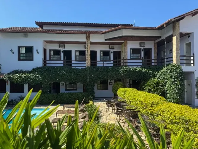 Pousada em Paraty em pleno funcionamento | 20 quartos + casa independente + gerador