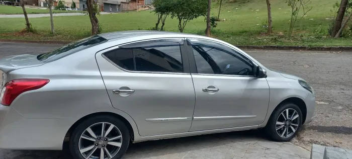 Nissan Versa Unique 1.6 16V Flexstart 4P Aut. 2018