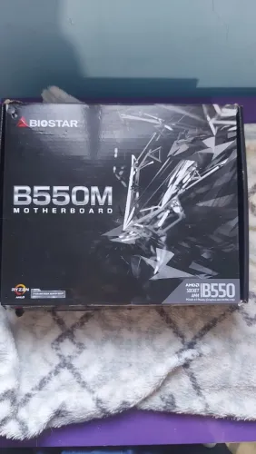 Placa Mãe Biostar b550mh com defeito não identificado