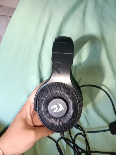 Headset redragon zeus