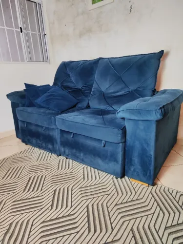 Sofá retrátil 2m com espuma grossa
