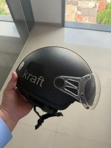 Capacete Kraft Preto com Viseira - Tamanho M