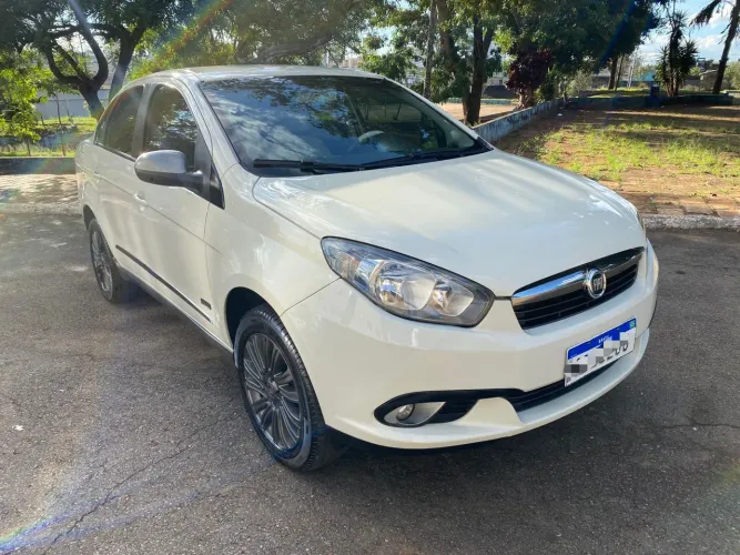 Fiat Grand Siena Essen.sublime 1.6 Flex 2015
