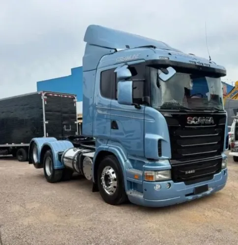 scania r440 6x2 ano 2013