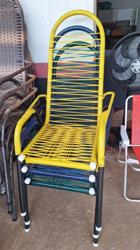 Cadeira de macarrão 