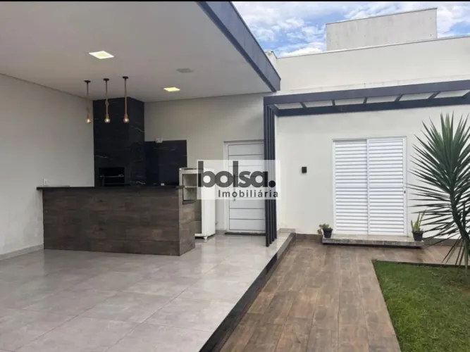 Casa para venda com 3 quartos em Conjunto Habitacional Isaura Pitta Garms, Bauru - SP