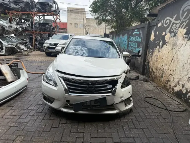 Sucata Nissan Altima 2.5 16v 2014
