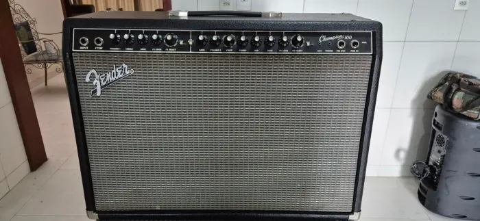FENDER CHAMPION 100