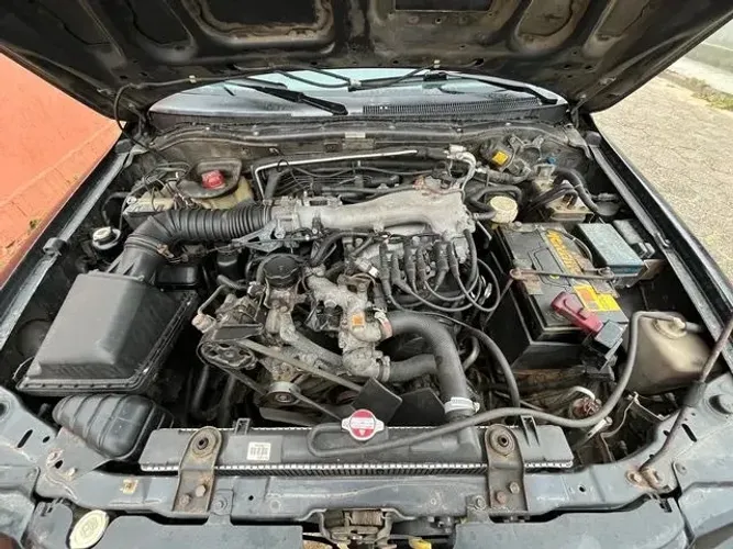 motor pajero 3.5 v6   202 hp (gasolina ) (so tenho parcial,cabeçotes e bloco)