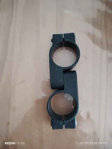 Clamp articulável