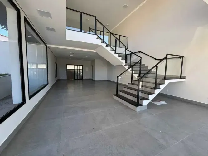 Sala Comercial para Locação no centro de Botucatu