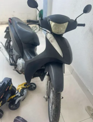 BIZ 125 2011